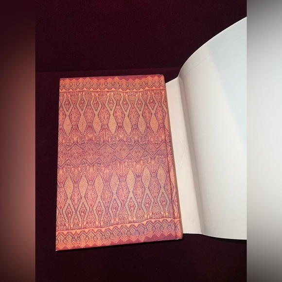 Kalimantaan Hardcover - First Edition - Picture 8 of 10